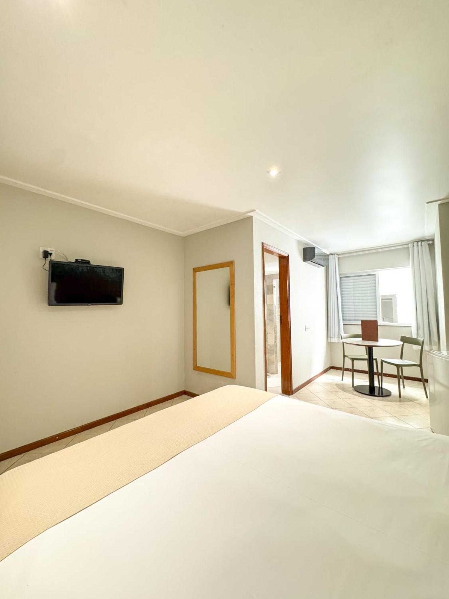 Ilha Porchat Hotel Сан-Висенти Экстерьер фото