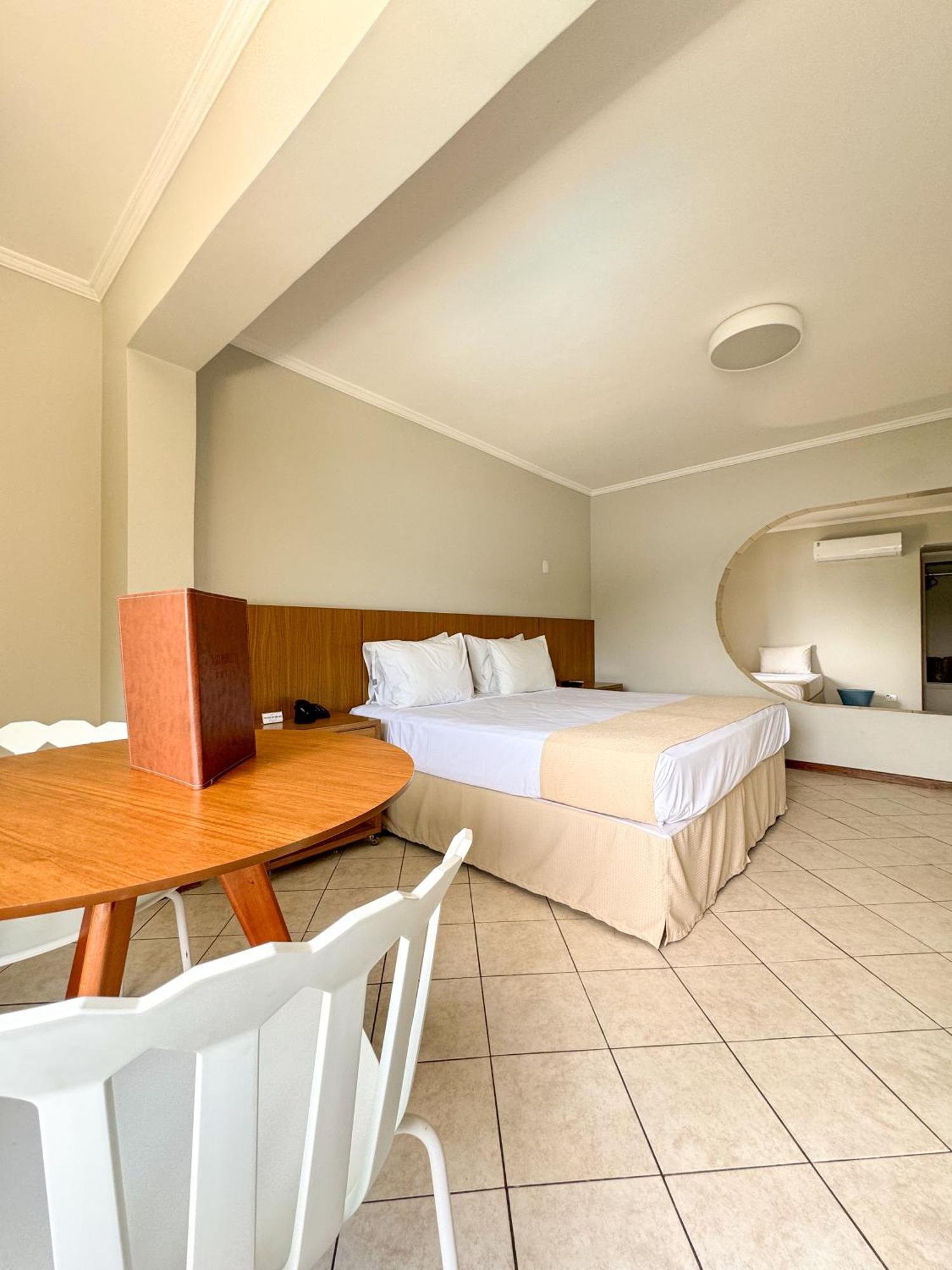 Ilha Porchat Hotel Сан-Висенти Экстерьер фото