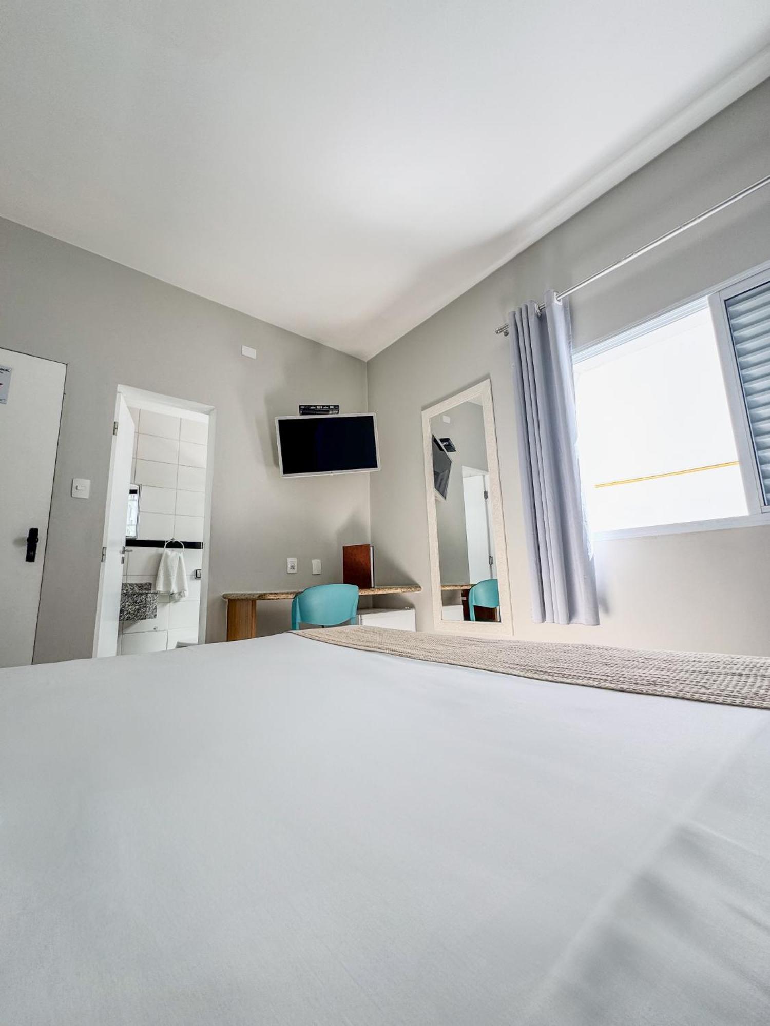 Ilha Porchat Hotel Сан-Висенти Экстерьер фото
