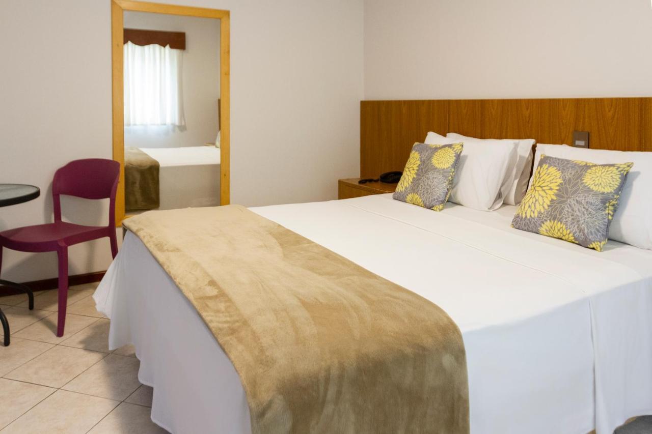 Ilha Porchat Hotel Сан-Висенти Экстерьер фото